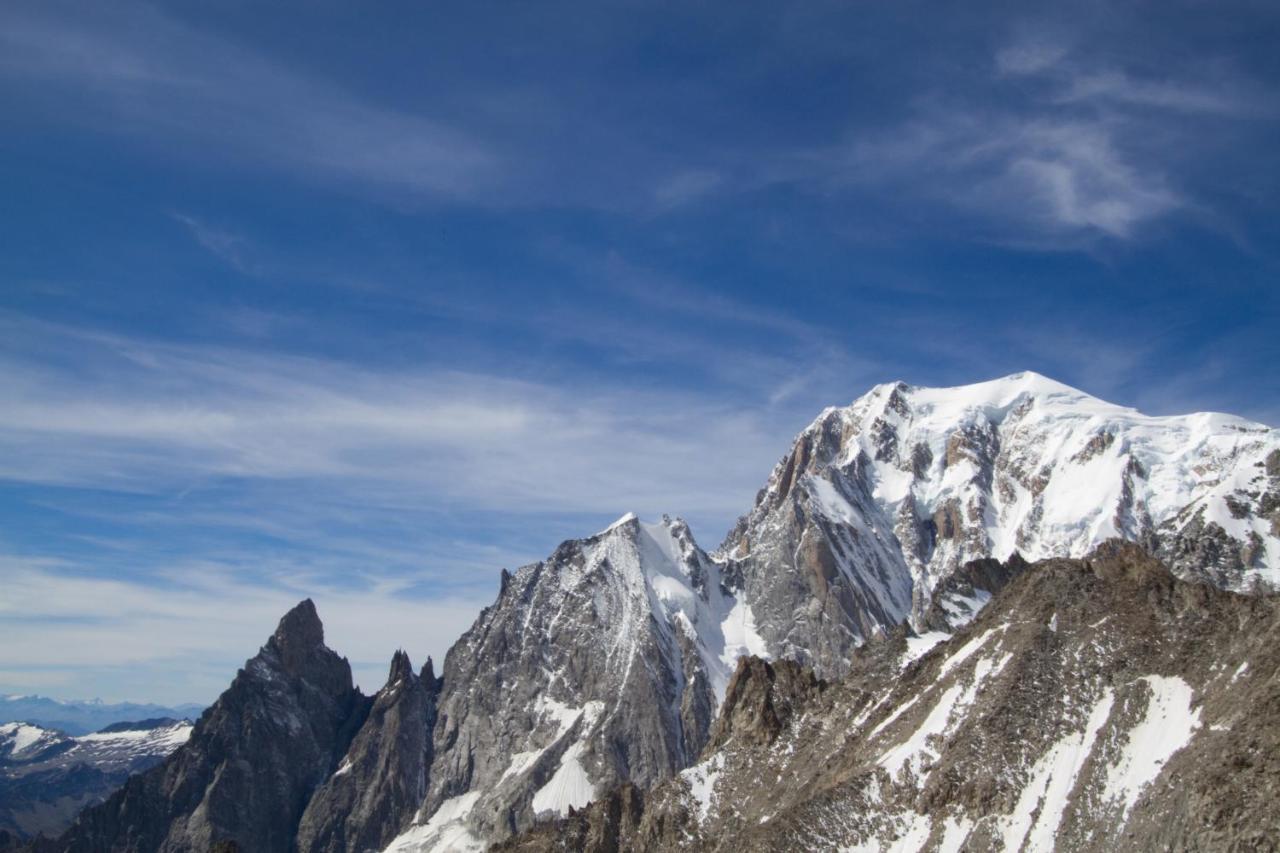 Grand Hotel Courmayeur Mont Blanc, By R Collection Hotels Exterior foto